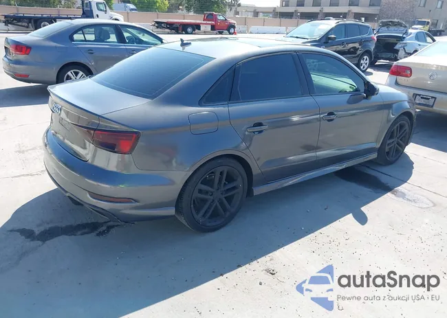 WAUGUGFF6J1021127: 42737113