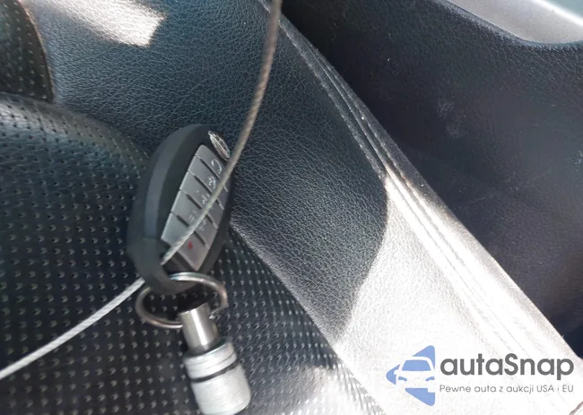 1N4AL3AP2DC221490: 42737130