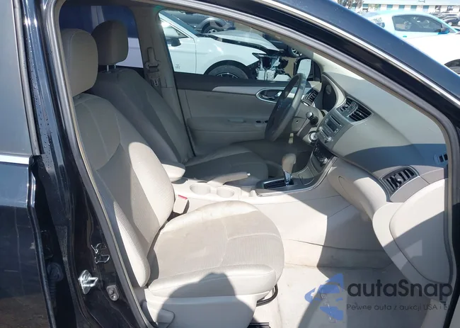 3N1AB7APXDL723806: 42737135