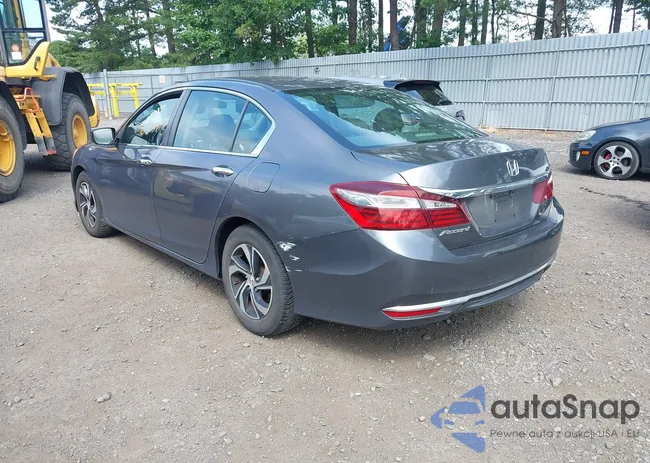 1HGCR2F32GA211772: 42738126