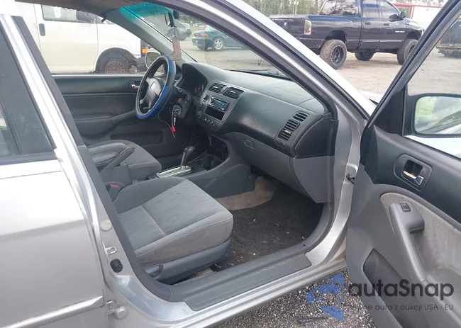 2HGES16543H566317: 42738311