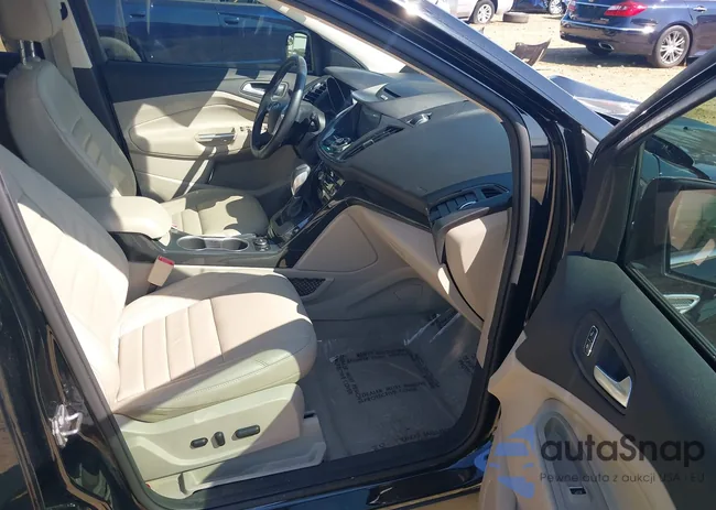 1FMCU0JX9GUC34035: 42738507