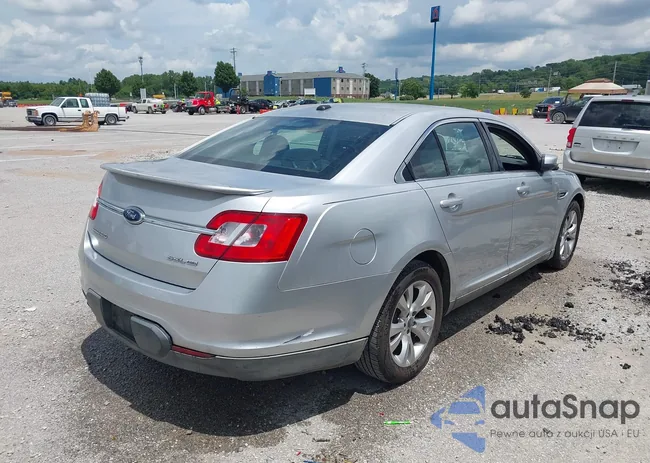 1FAHP2HW7AG166761: 42737810