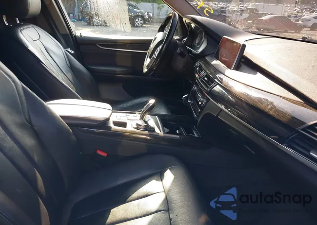 5UXKR0C53F0K53441: 42737906