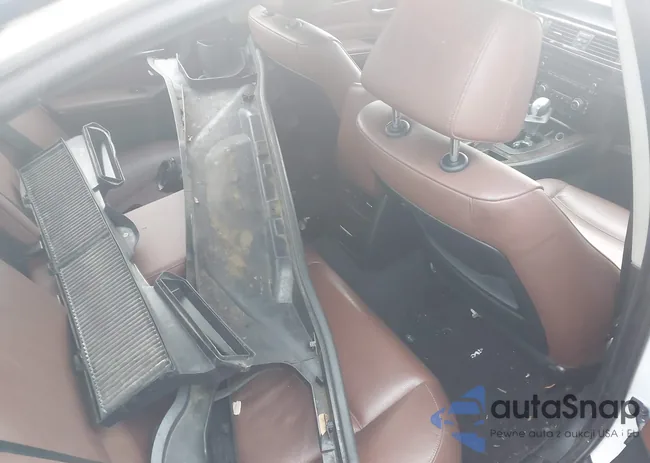 WBAVC73588KP38428: 42737941