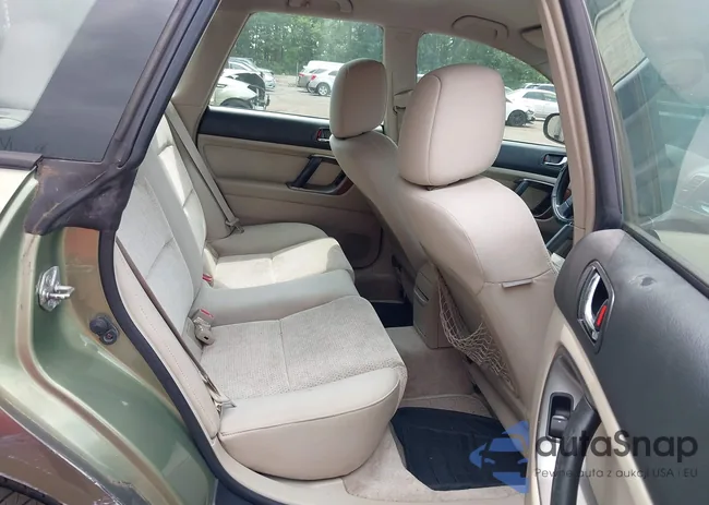 4S4BP61C867308027: 42737987