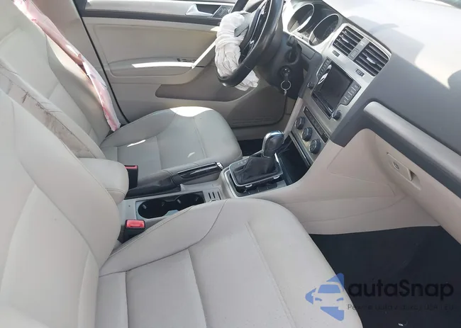 3VW2A7AU0FM037018: 42738075