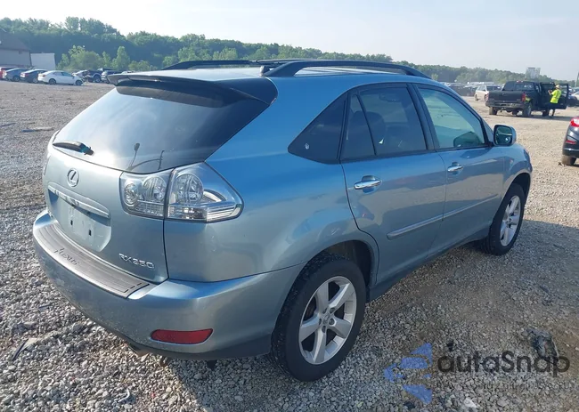 2T2HK31U68C074956: 42739135