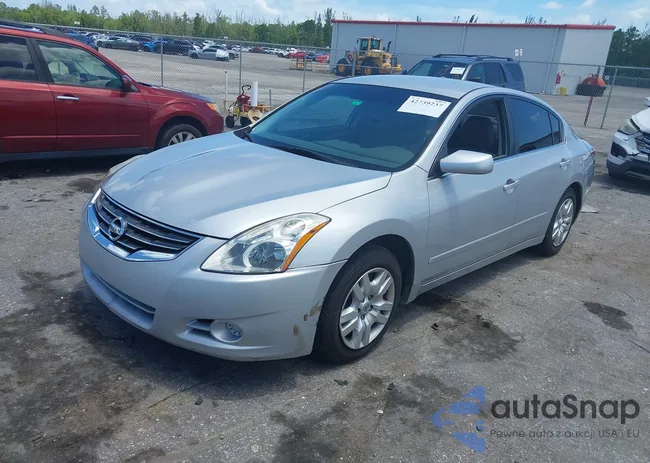 1N4AL2AP3CN486707: 42739237