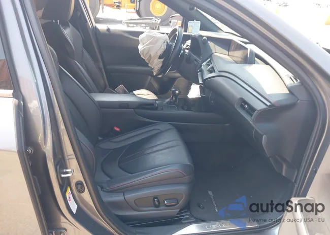 JTHY3JBH9K2017369: 42739387