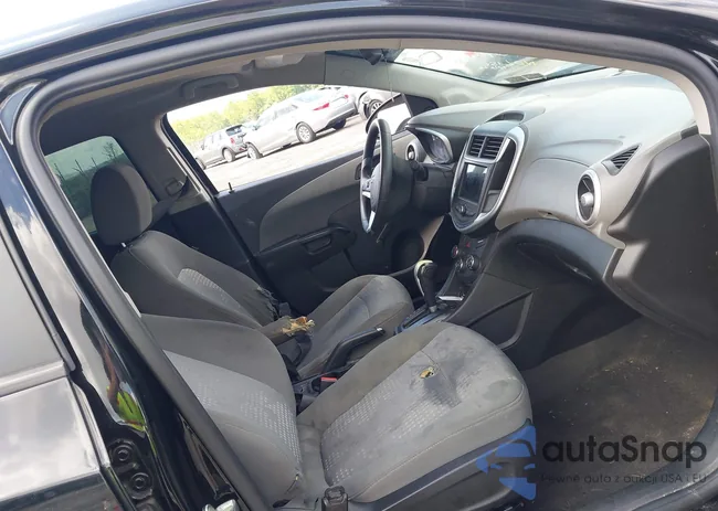 1G1JG6SB8K4136575: 42739462