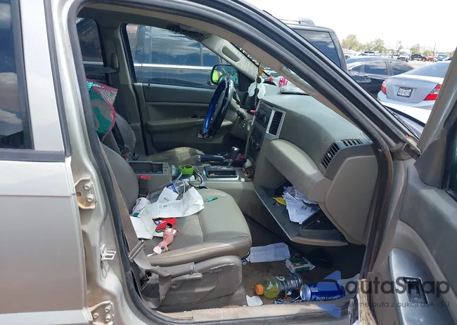 1J4PR4GK2AC143836: 42739471