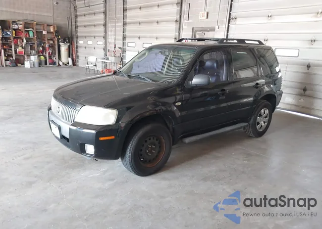 4M2CU57155DJ27124: 42739495