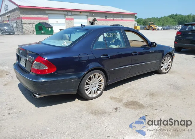 WDBUF87X98B262812: 42739594