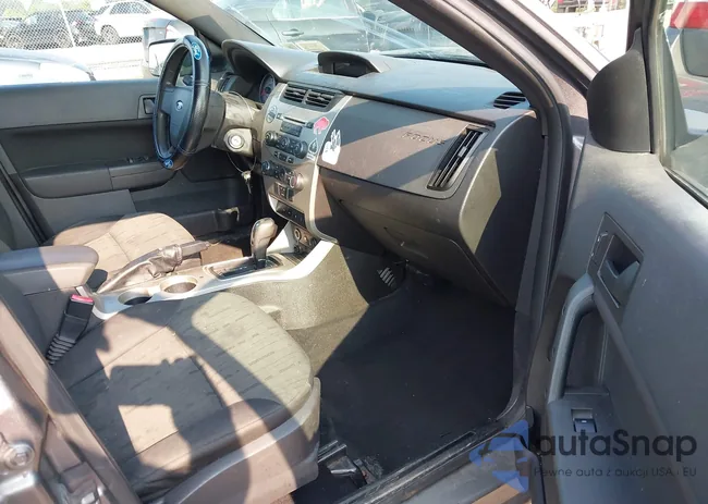 1FAHP3FN9AW152897: 42739643