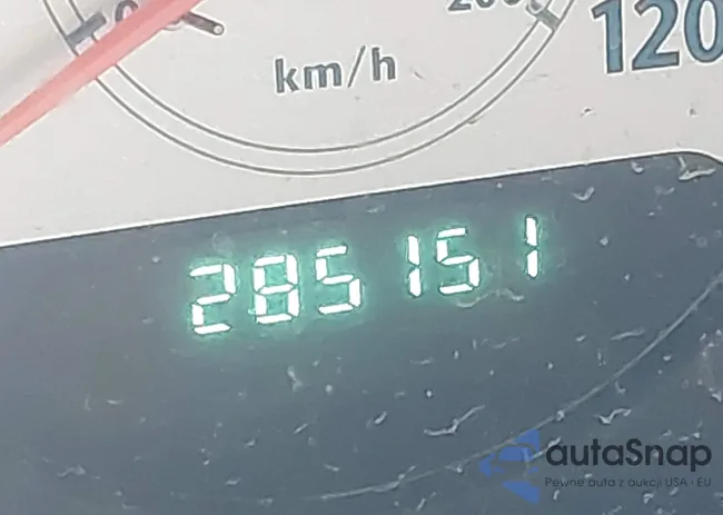 2C8GP54L25R601479: 42739648