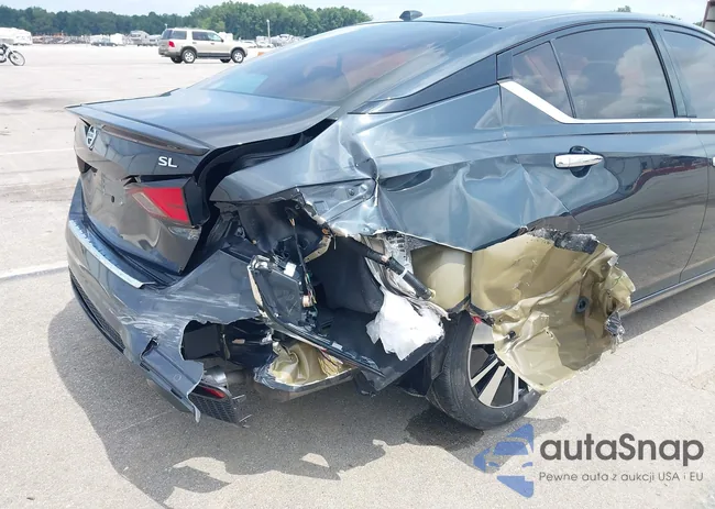 1N4BL4EVXLN306826: 42738789