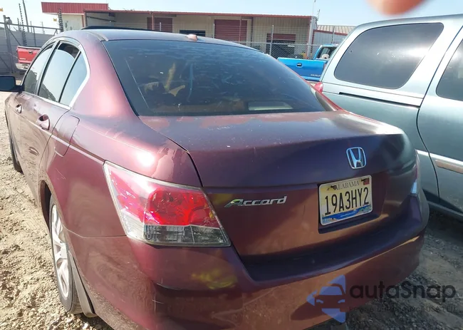 1HGCP26838A099003: 42738800