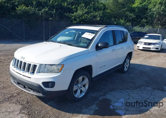 1C4NJDEB7DD237071: 42738967