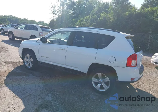 1C4NJDEB7DD237071: 42738967