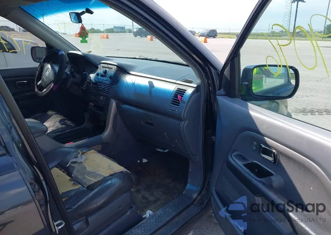 2HKYF18593H570951: 42739096