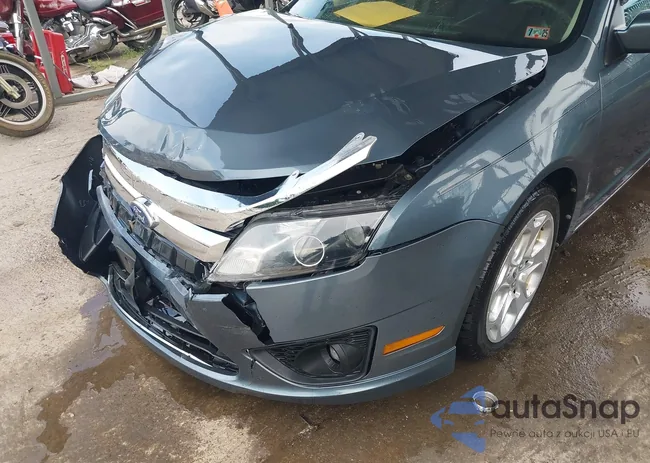 3FAHP0HAXBR216863: 42740202