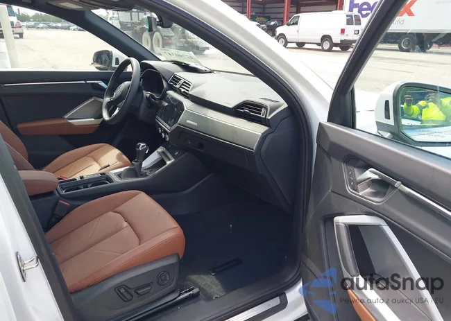 WA1DECF39S1035987: 42740347