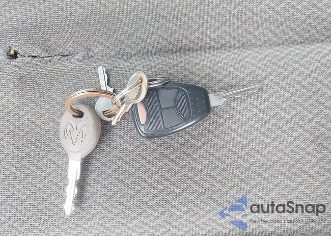 2C8GP44R94R576142: 42740489