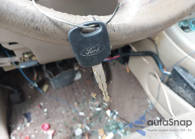 1FMFU18L11LA21597: 42740641