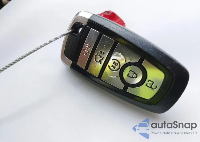 1FM5K7DH2JGC61773: 42740073