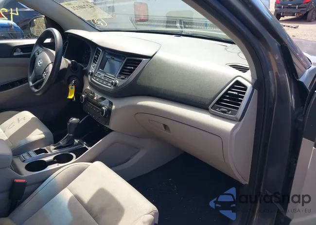 KM8J3CA40GU068750: 42740121