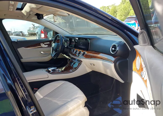 WDDZF4KB5KA620390: 42741209