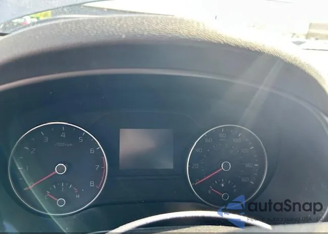 KNDPMCAC6L7666076: 42741486