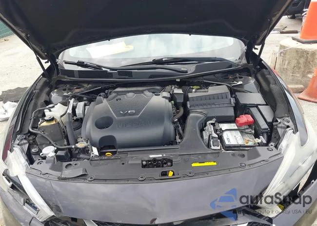 1N4AA6AP9GC444573: 42740778