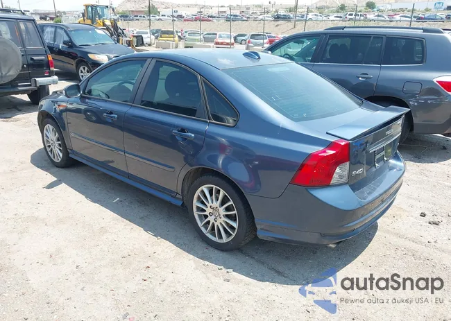 YV1MS672182390378: 42740849