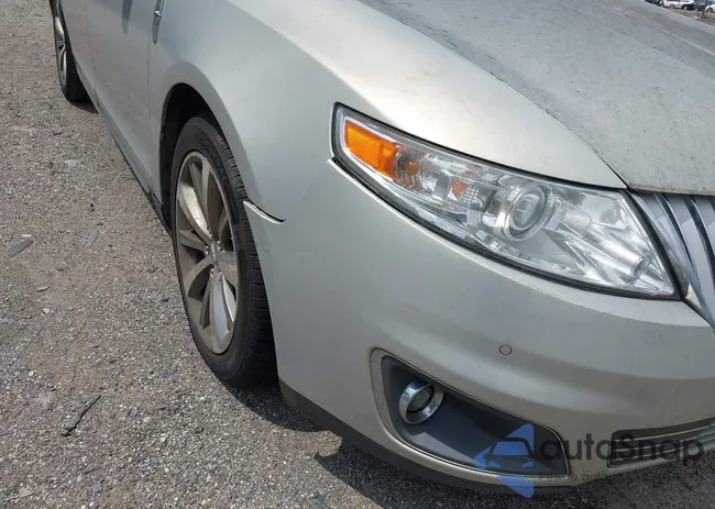 1LNHM93RX9G610591: 42740886