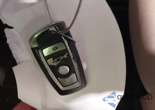 5UXWZ7C33H0V92809: 42741017