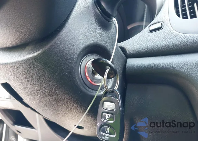 KNAFU4A29D5733742: 42741036