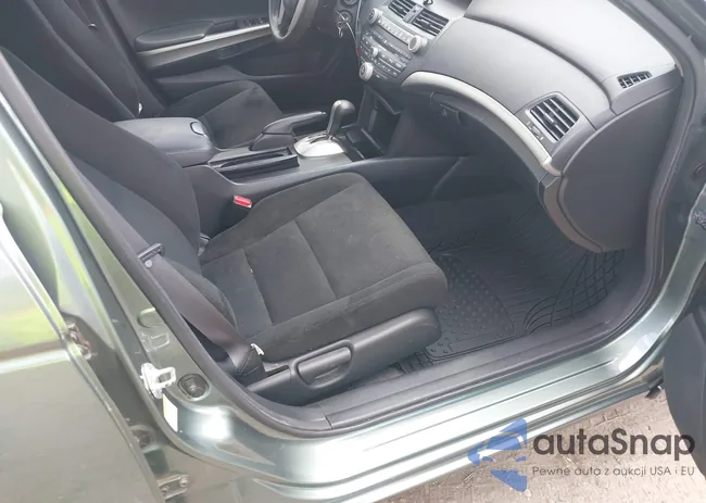 1HGCP2F78AA150153: 42742160