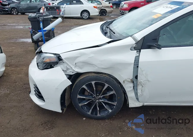 2T1BURHE4JC057438: 42742194