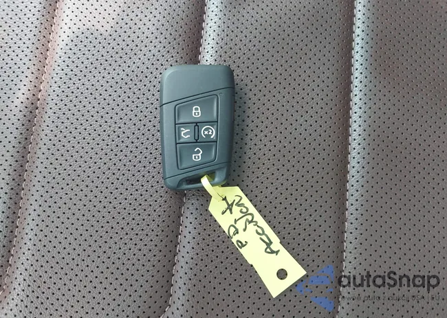 3VV4B7AX1PM125629: 42742327