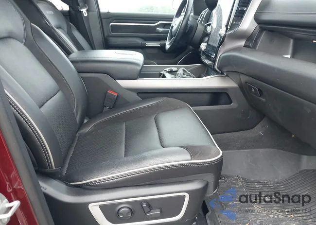 1C6SRFJT1RN143105: 42742332