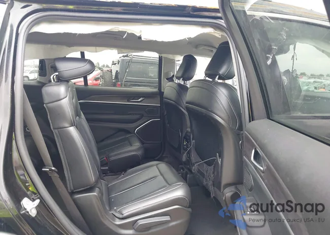 1C4RJKBG0M8206548: 42742409