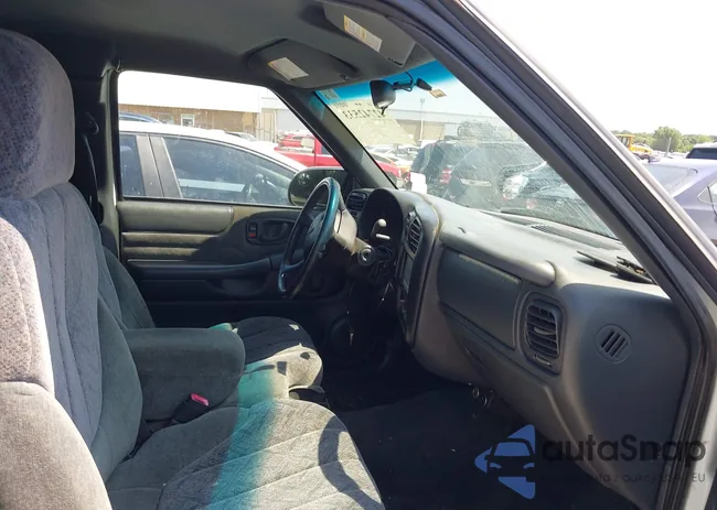 1GTCS19W328180759: 42742533