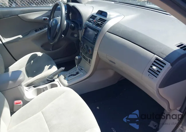 2T1BU4EE3DC943584: 42742564