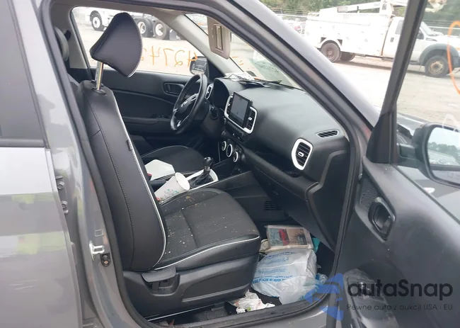 KMHRC8A39NU167281: 42742607