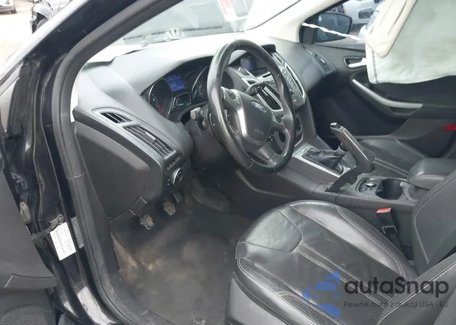 1FADP3F2XDL117375: 42741748