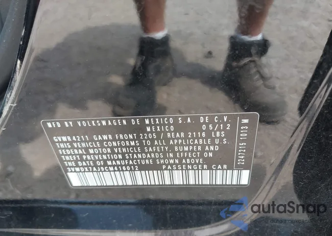 3VWDX7AJ9CM416012: 42741757