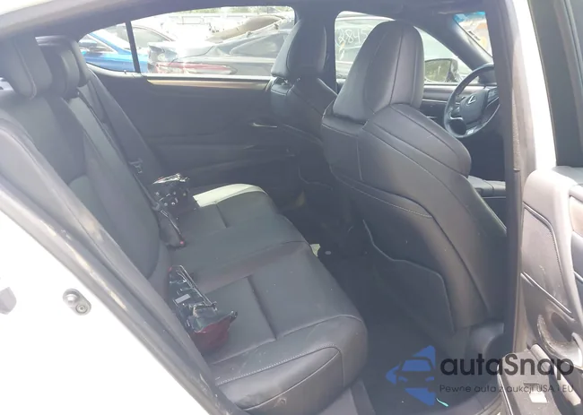 58AGZ1B12MU082512: 42741845