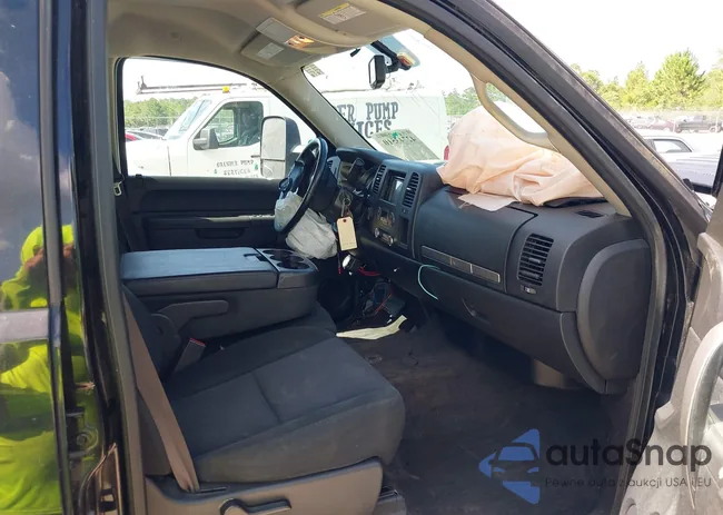 1GC1KXC8XDF235565: 42743510